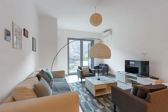 Three-bedroom, spacious and bright apartment for sale in the most beautiful part of Montenegro — photo 6